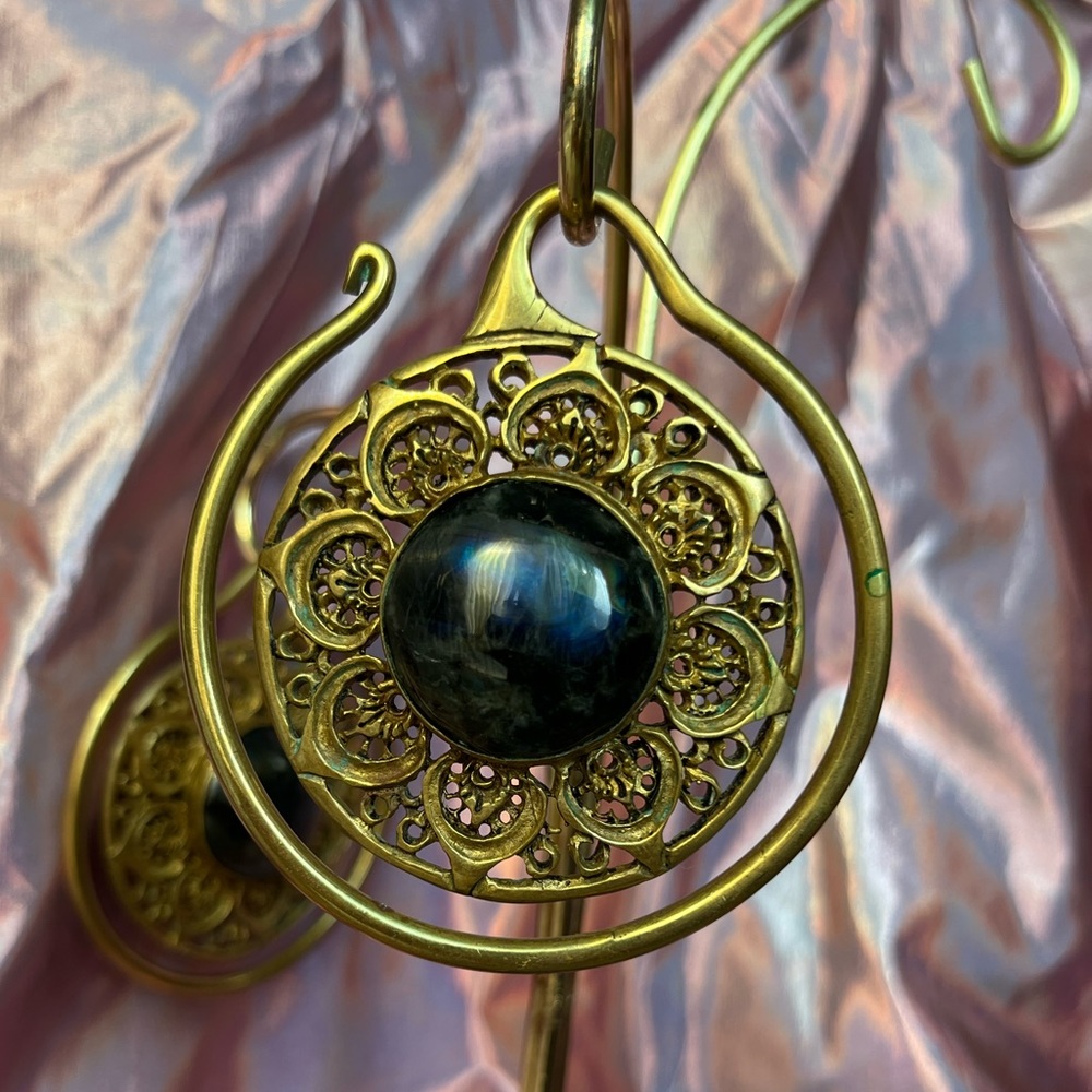 Oracle Body Jewelry Brass Ear Weights Labradorite Inlay - Picture 11 of 11